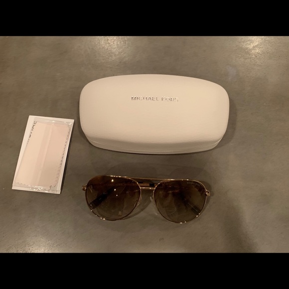 Michael Kors New Aviator Sunglasses - Picture 5 of 5